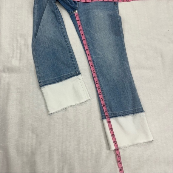 Unpublished Women’s size 25 Margaux Blue and White Crop Stretch Jeans - Picture 8 of 10